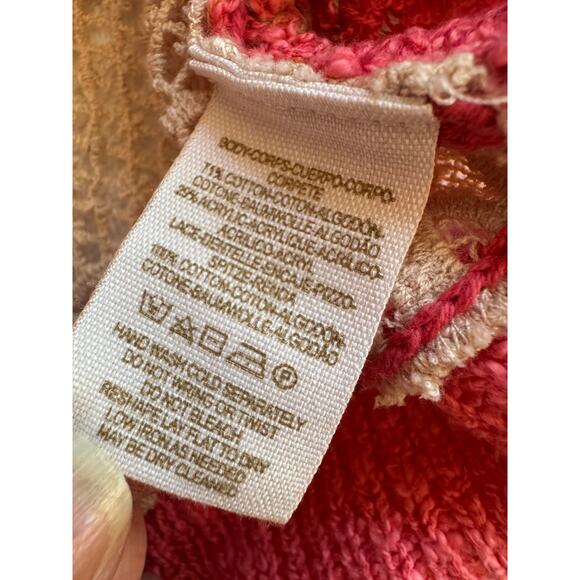 Free People Sweet Jane Crochet Back Pink Strawberry Sweater Oversized Boho Small - Picture 10 of 11